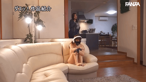 「美人母娘、イタダキマス。数十年前に孕ませた女とその娘に会いに来ました。 松本いちか 永井マリア」のサムネイルgif画像