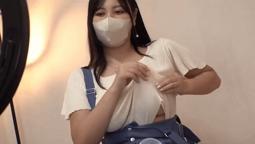 「【講師による甘々搾乳手コキ】たまらんデカ乳助産師による搾乳講座撮影！顔面圧迫搾乳手コキでママに甘え放題！むっちりボディにオイルコーティング！ドMマ●コを子宮の奥まで突きまくり中出しセックス！【PornGirl】【ran】 七瀬蘭」のサムネイルgif画像