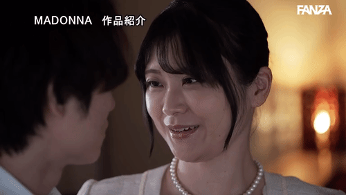 「卒業式の後に…大人になった君へ義母からの贈り物―。 紗月さくら」のサムネイルgif画像