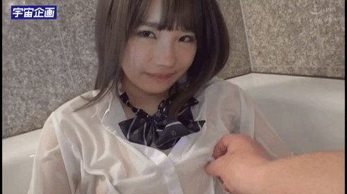 「「先生…若い女の子とHしたコトある？すっごく気持ちいいよ…？」来夏、7年間付き合っている彼女と結婚予定だった僕は、人生を狂わせる教え子に迫られ続け、中出し孕ませ性交をやめられなくなってしまった…。 松本いちか」のサムネイルgif画像