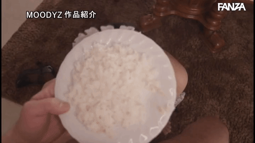 「18歳 即パコOK！最強奉仕メイド 小野六花」のサムネイルgif画像