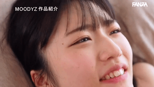 「新人 専属 輝星きら 銀河系オンリーワン原石 純朴とスケベのギャップに沼る」のサムネイルgif画像