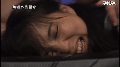 「制服美少女 蛇縛輪● 無垢×アタッカーズ 本格緊縛SMドラマ 枢木あおい」のサムネイルgif画像