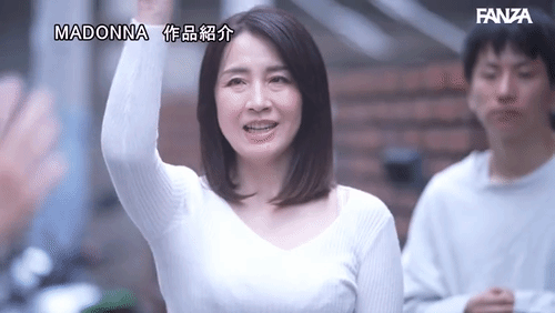「家族皆が巣立った実家で、 母と過ごす近親相姦の日々―。 椿紗枝」のサムネイルgif画像