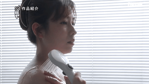 「暴走した思春期の性欲をひたすらに介助し続ける、いつでも吐精お母さん。 奥田咲」のサムネイルgif画像