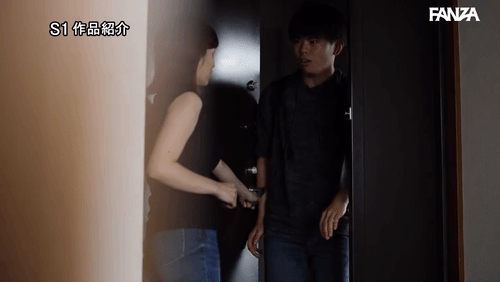 「二回り年下の甥っ子なんかに何度もイカされた恥ずかし過ぎる私の欲求不満マ●コ 奥田咲」のサムネイルgif画像