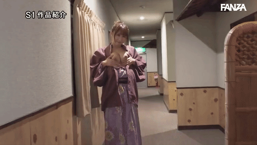 「濡らして、噴いて、イキ止まらない…超早漏インフルエンサーうんぱいと恥ずかしすぎるお漏らしイカセ温泉旅行大失禁スペシャル」のサムネイルgif画像