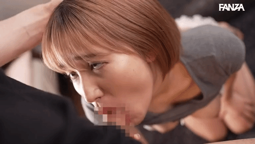 「ノーが言えない。家政婦さんの無自覚な誘惑 ホスピタリティ抜群 射精後の精子も丁寧にお掃除 ゴム無デカケツ生ハメOK！ 百永さりな」のサムネイルgif画像